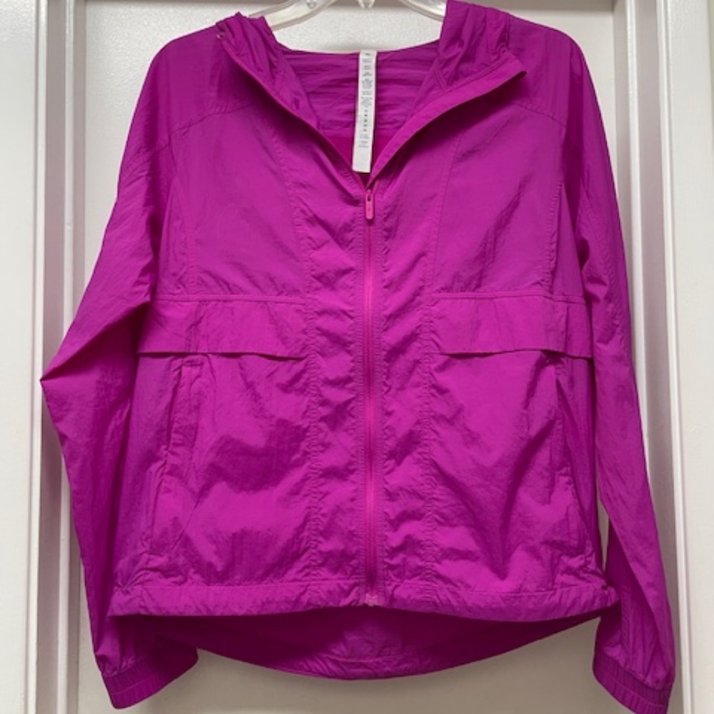 EUC Lululemon Hood Lite Packable Hooded Jacket Belt Bag - Picture 6 of 15